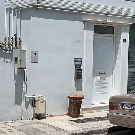 Kesariani's Luxury 750s.f /70 S.m 2 Bedrms 1,5km To Center 1,3 Metro Evangelismos Apartment Athens